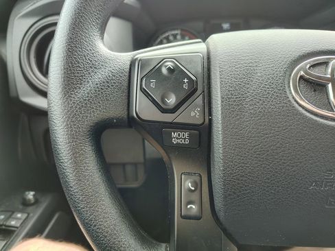 Used 2023 Toyota Tacoma SR AWD/4WD image 11