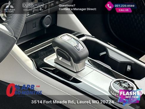 New 2025 Mitsubishi Outlander SE image 16