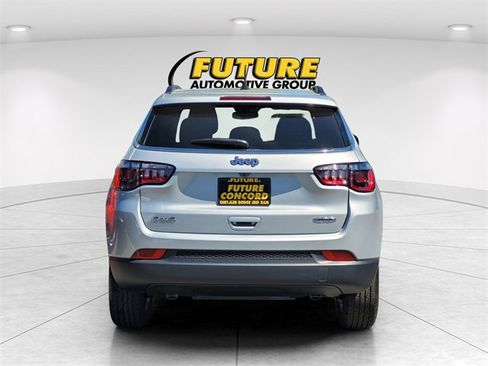 New 2025 Jeep Compass Latitude w/ Convenience Group image 4