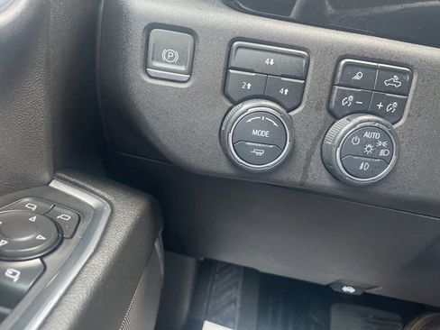 Used 2024 Chevrolet Silverado 2500 LT w/ Z71 Sport Edition image 3