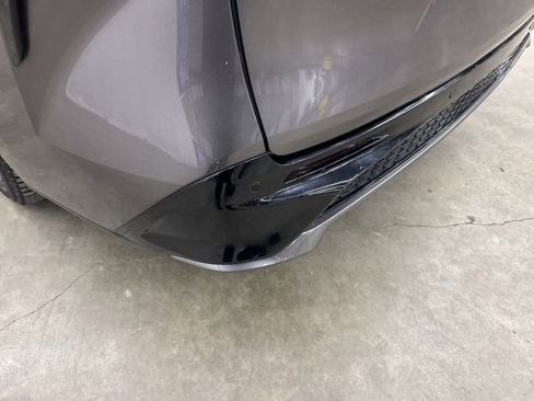 Used 2021 Toyota Sienna XSE image 28