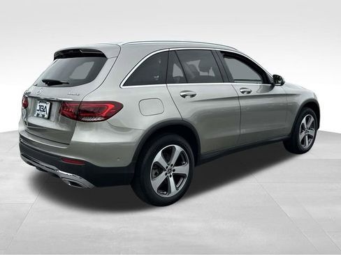 Used 2021 Mercedes-Benz GLC 300 4MATIC image 25