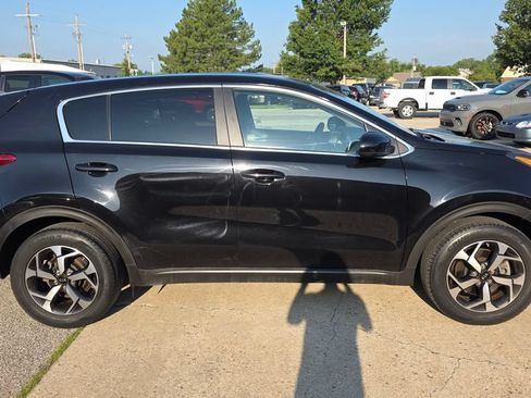 Used 2022 Kia Sportage LX FWD image 6