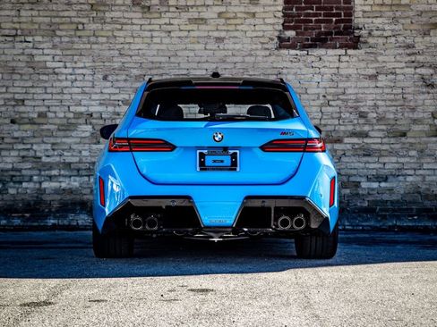 New 2026 BMW M5 Touring AWD/4WD image 7
