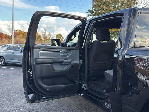 Used 2022 RAM 1500 Big Horn image 28