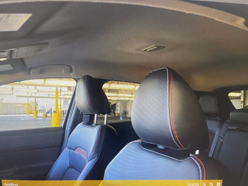 Used 2025 Nissan Kicks SR image 13