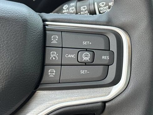 New 2026 Jeep Grand Wagoneer L Limited AWD/4WD image 24