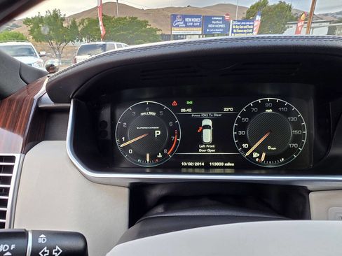 Used 2016 Land Rover Range Rover Supercharged image 18