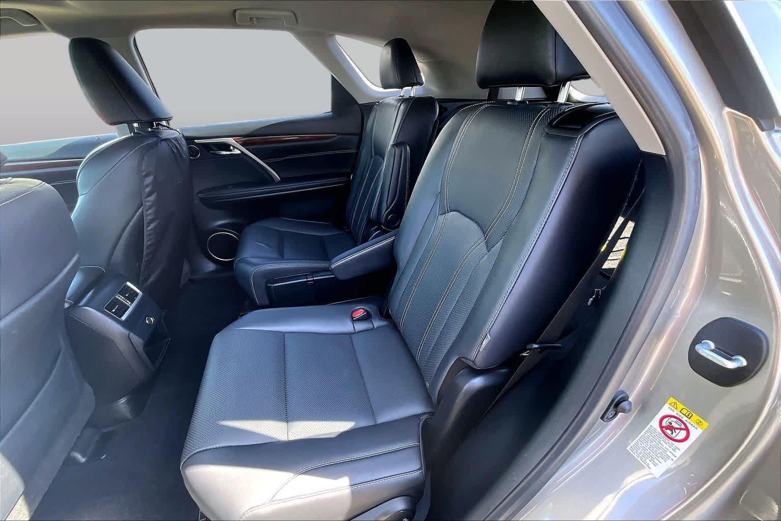 Used 2019 Lexus RX 450hL Premium w/ Premium Package AWD/4WD image 19
