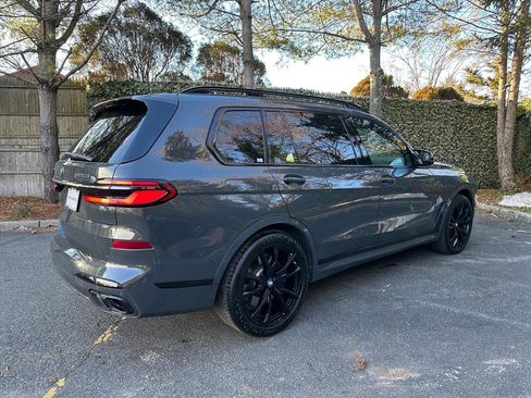 Used 2023 BMW X7 M60i w/ Executive Package image 2