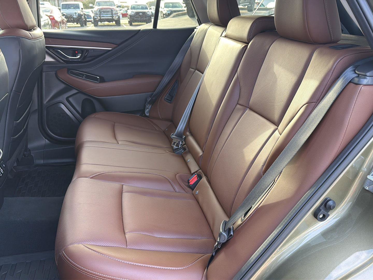Used 2024 Subaru Outback Touring XT AWD/4WD image 11