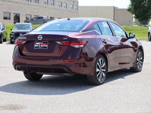 Used 2021 Nissan Sentra SV w/ SV Premium Package FWD image 9