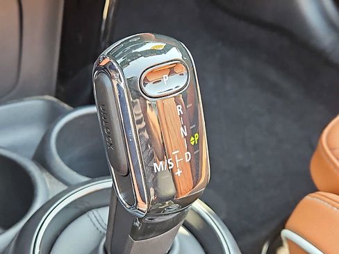 Used 2024 MINI Cooper S w/ Signature Upholstery Package FWD image 14