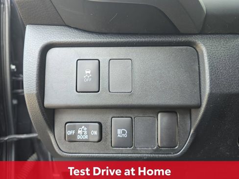 Certified 2023 Toyota Tacoma SR5 AWD/4WD image 30