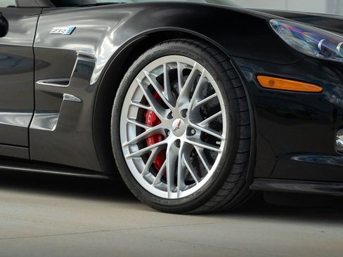 Used 2013 Chevrolet Corvette ZR1 w/ 3ZR Preferred Equipment Group image 40