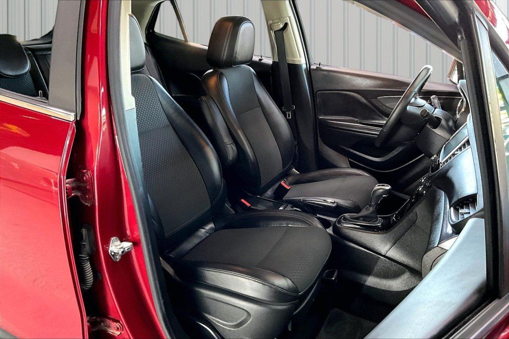 Used 2017 Buick Encore Preferred FWD image 28