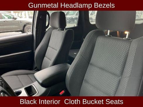 Used 2018 Jeep Grand Cherokee Laredo AWD/4WD image 13