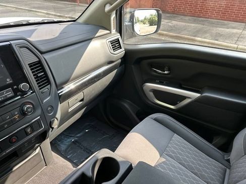 Used 2024 Nissan Titan SV w/ Accessory Utility Package AWD/4WD image 28
