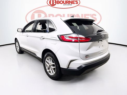 Used 2024 Ford Edge SEL image 8