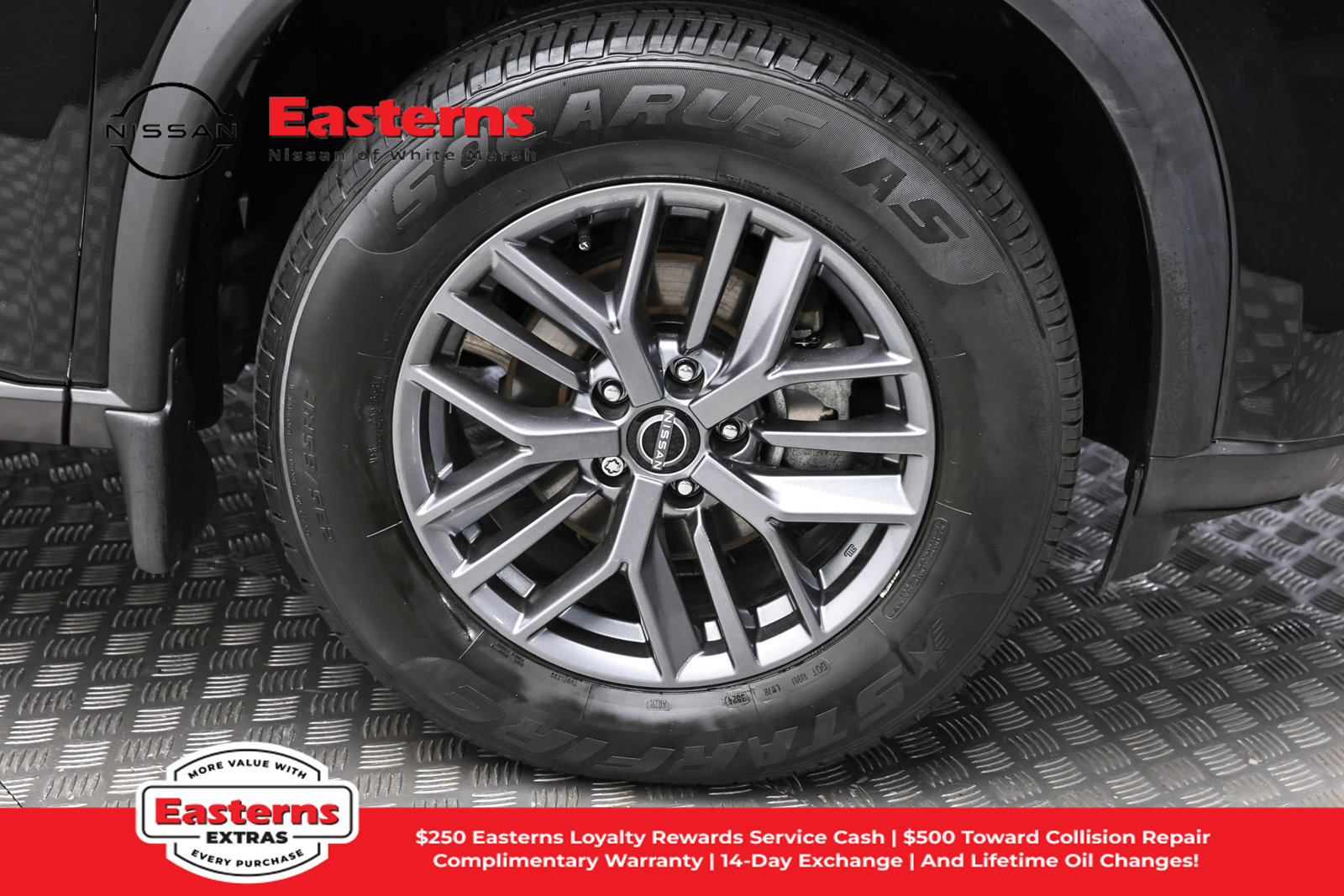 Used 2023 Nissan Rogue S AWD/4WD image 31