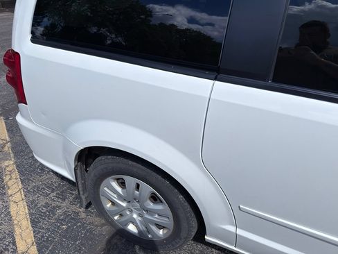 Used 2013 Dodge Grand Caravan SE FWD image 7