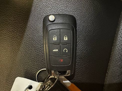 Used 2019 Chevrolet Impala Premier w/ Premier Convenience Package FWD image 17