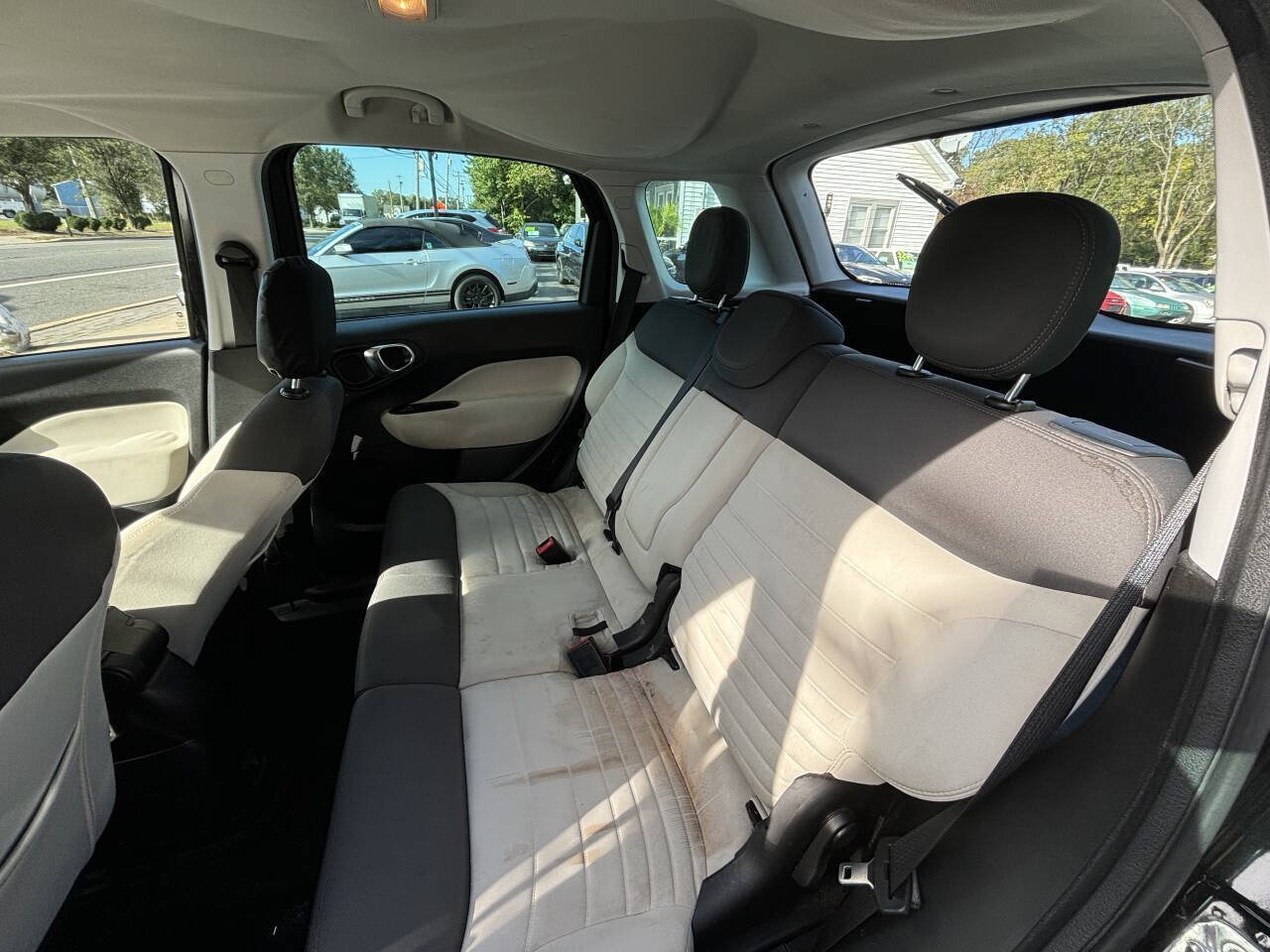 Used 2014 FIAT 500L Easy w/ Popular Equipment Group FWD image 23
