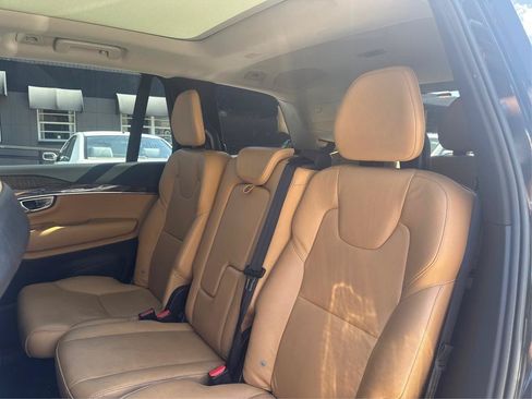 Used 2016 Volvo XC90 T6 Momentum w/ Protection Package Plus AWD/4WD image 10