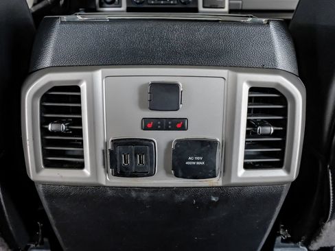 Used 2019 Ford F350 Lariat w/ Lariat Ultimate Package AWD/4WD image 36