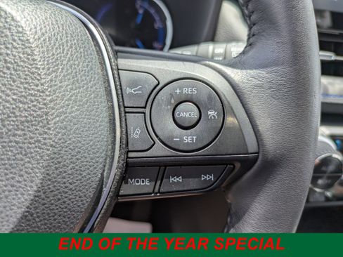 Used 2022 Toyota RAV4 XSE image 22