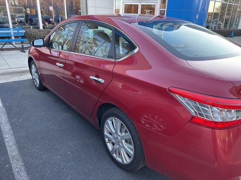 Used 2013 Nissan Sentra SL w/ Navigation Pkg image 6