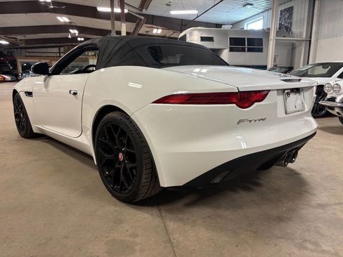 Used 2014 Jaguar F-TYPE Convertible RWD image 4