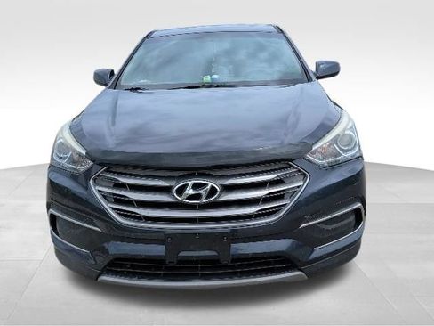 Used 2018 Hyundai Santa Fe Sport FWD image 14