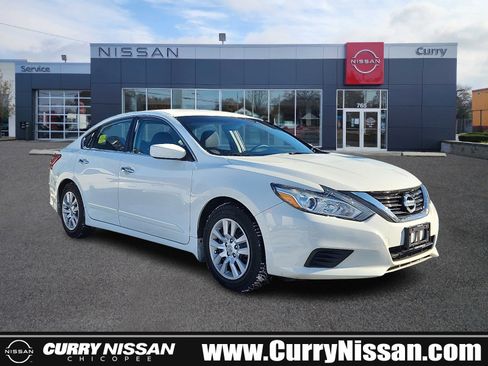 Used 2018 Nissan Altima 2.5 S w/ S Convenience Package image 1