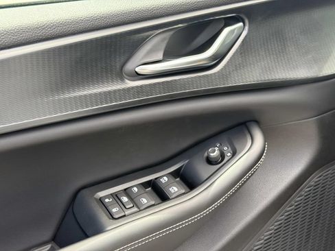 New 2026 Jeep Grand Cherokee L 4WD image 16