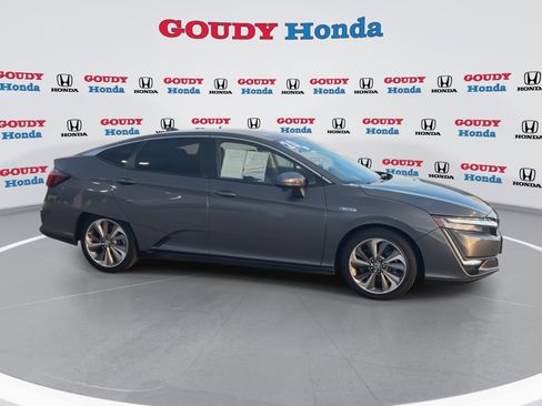 Used 2020 Honda Clarity Plug-In Hybrid image 2