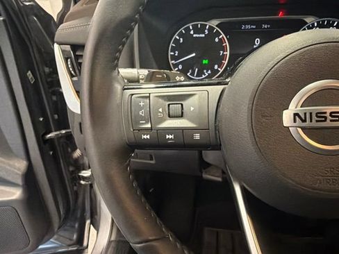 Used 2021 Nissan Rogue SL AWD/4WD image 22