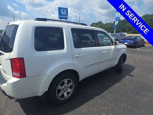 Used 2011 Honda Pilot Touring image 3