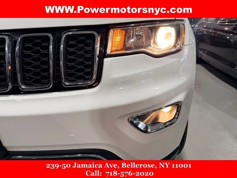 Used 2020 Jeep Grand Cherokee Limited image 11