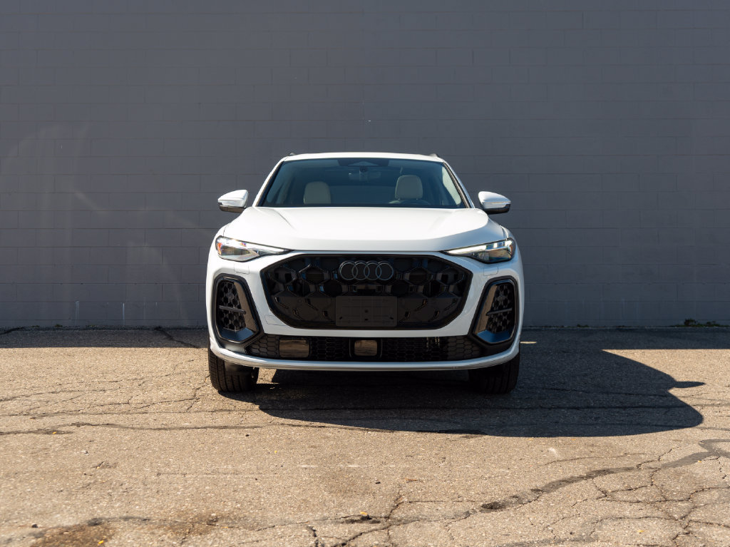 New 2026 Audi Q5 Premium Plus AWD/4WD image 2