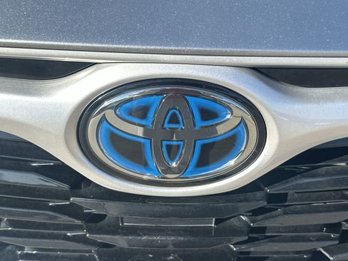 Used 2021 Toyota Highlander XLE image 68