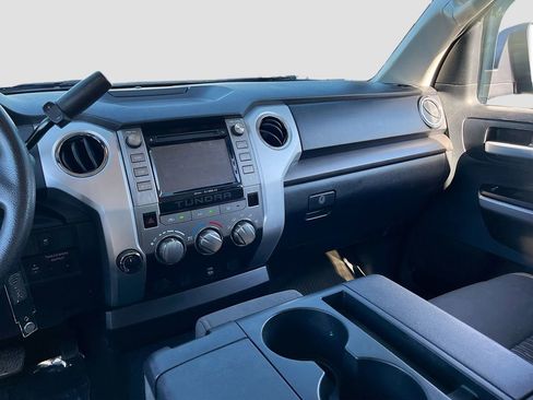 Used 2019 Toyota Tundra SR5 image 21