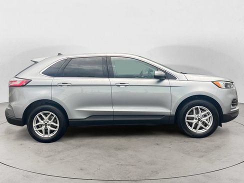 Used 2024 Ford Edge SEL AWD/4WD image 6