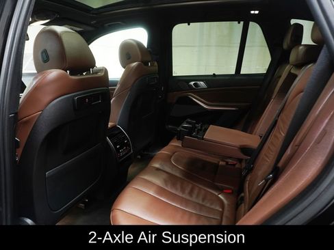 Used 2019 BMW X5 xDrive40i w/ M Sport Package AWD/4WD image 17