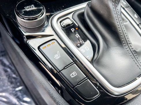 Certified 2024 Kia Seltos X-Line image 25