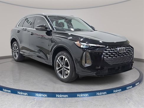 New 2025 Audi Q5 2.0T Premium image 3