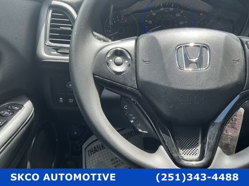 Used 2021 Honda HR-V LX image 19