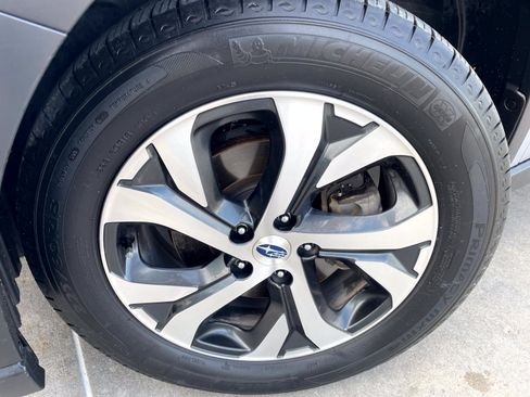 Used 2022 Subaru Outback Limited AWD/4WD image 6