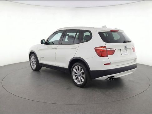 Used 2017 BMW X3 xDrive28i AWD/4WD image 3