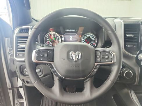 Used 2025 RAM 1500 Big Horn AWD/4WD image 22